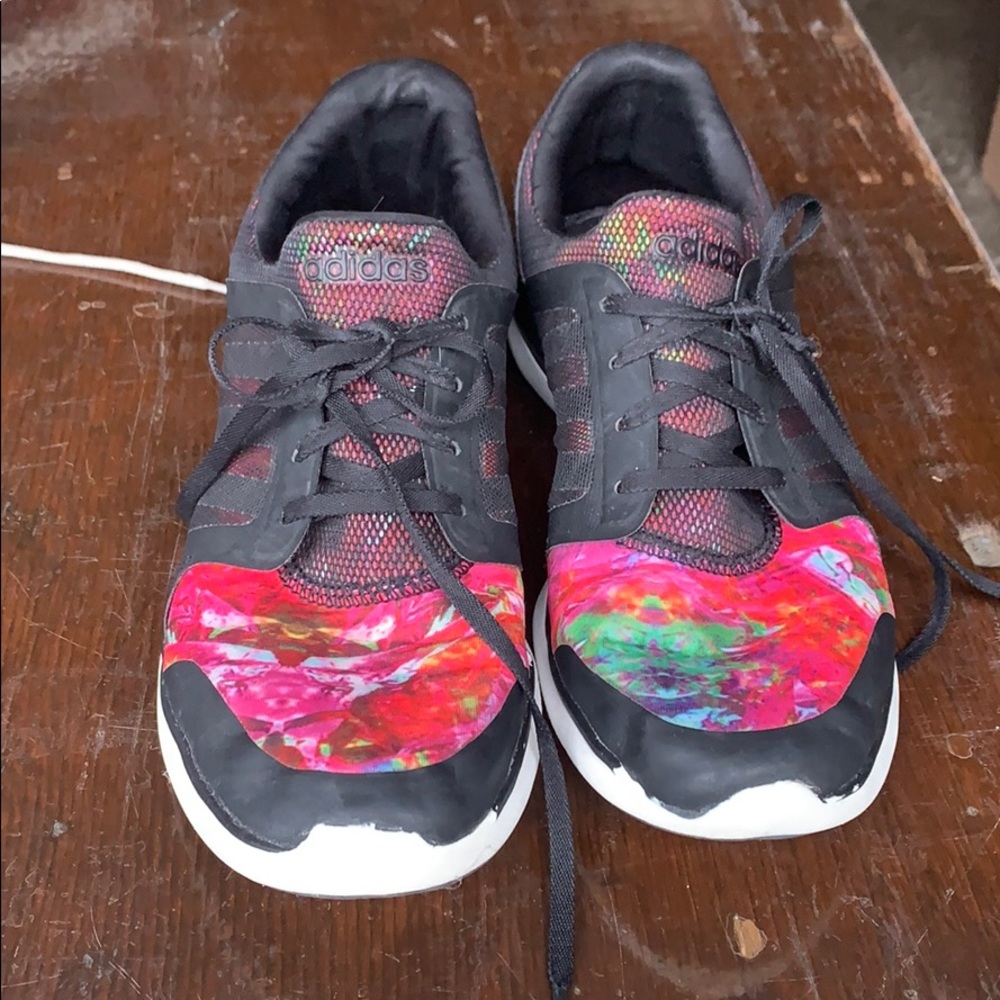 Adidas cloudfoam size 9